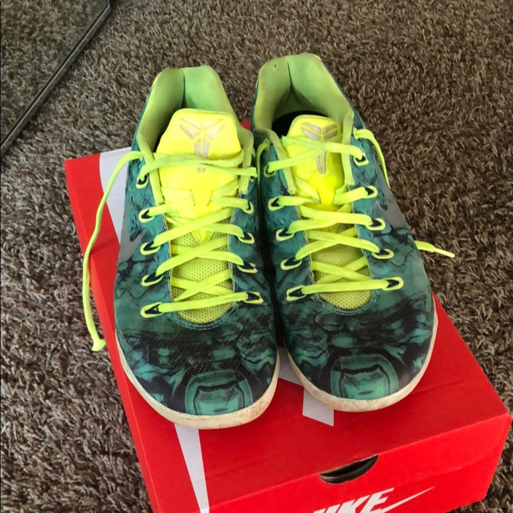 Kobe 9 Easter - Picture 2 of 6